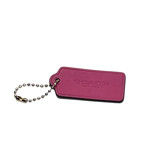 Coach New York pink Fuchsia smooth Leather Key Holder Keytag - Picture 8 of 8